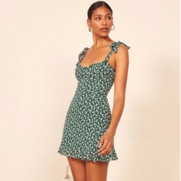 Reformation Dresses & Skirts - Reformation Christine Dress in Susanna